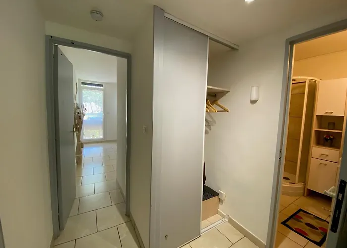 Apartmán Appartement 45M² Avec Clim Et Wifi A Balaruc-Les-Bains - Fr-1-503-184 *